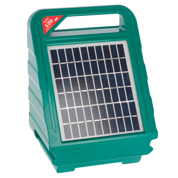 Solar Powered Chicken and Poultry Fence Charger Autonomous Recycled Sun Power S250